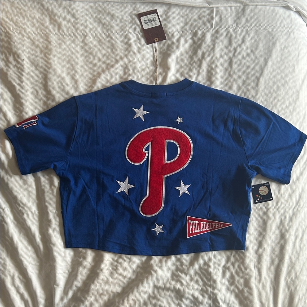 Philadelphia Phillies Mitchell & Ness Women’s Blue Pep Rally Boxy Crop Tee - NWT - Picture 8 of 9